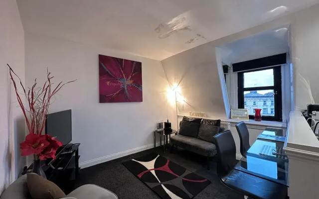 The Carlton Holiday Apartments