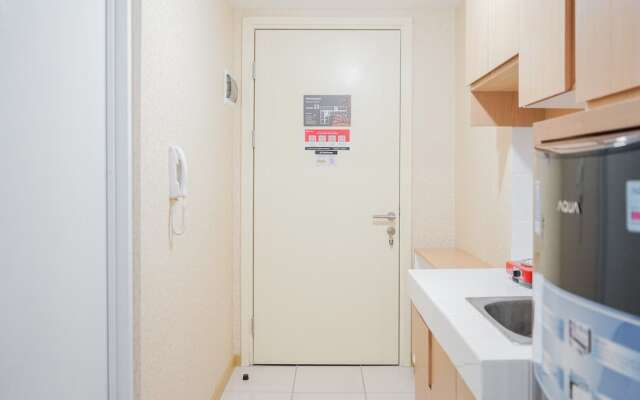 Pool View Studio Apartment at M-Town Residence