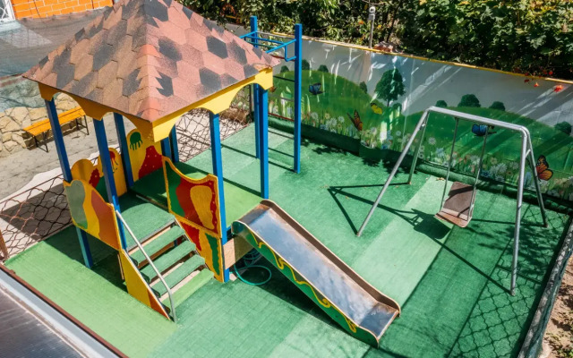 Поющие в терновнике