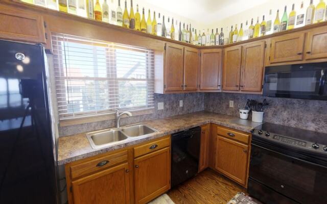 Ferdons Fantasy - 5 Br Home