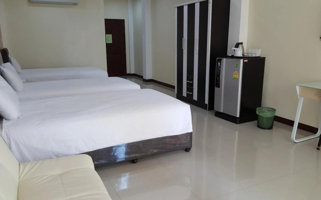 Charoensuk Grand Hotel