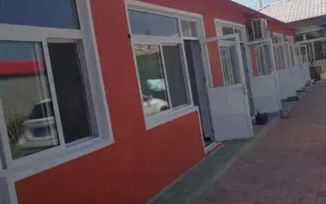 Honghaitan Chunlin Guesthouse