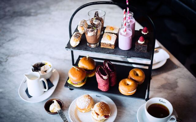 Malmaison Reading