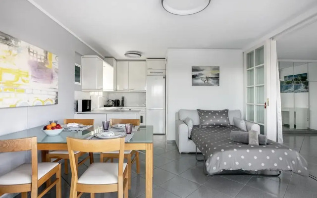 South Blue Sea View Apartment