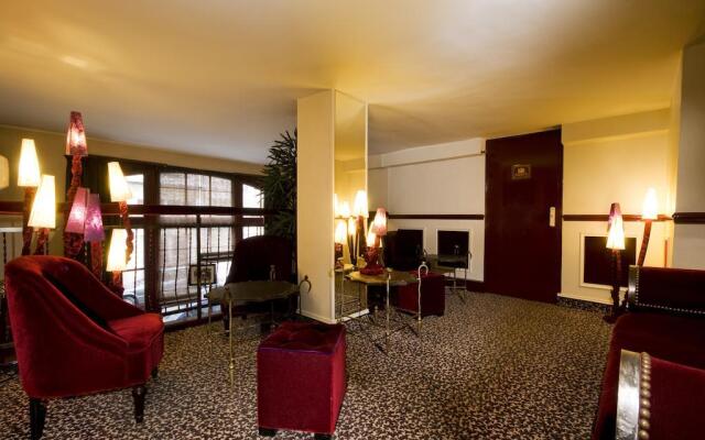 Отель Pax Opera