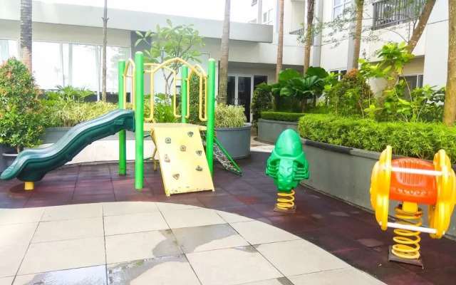 Comfortable 1BR Saveria Apartment near The Breeze BSD