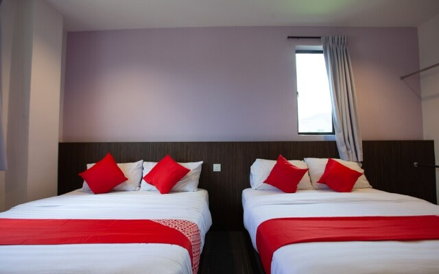 Space Hotel by OYO Rooms