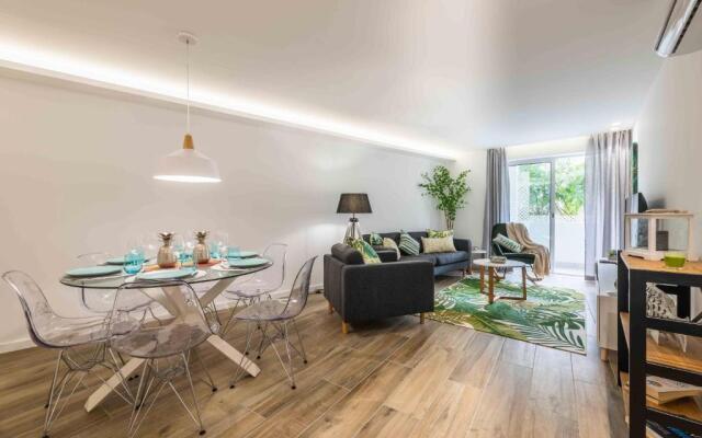 Downtown Albufeira 3-bedroom Luxury Apartment