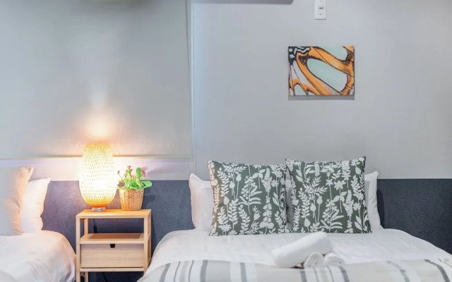 Shizuwa Tabi Taimu Kujō