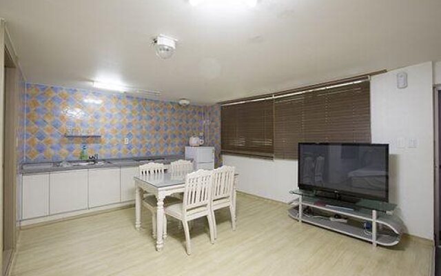 Gapyeong SN Luna Pension