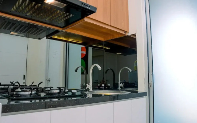 Elegant and Comfy 2BR above Mall at Bassura City Apartment