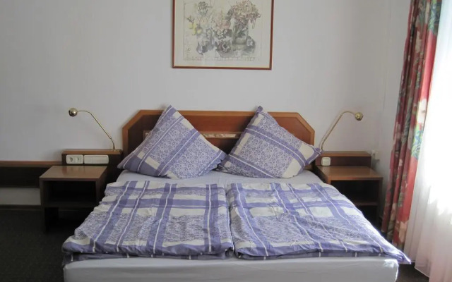 Landhaus Flughafen Messe