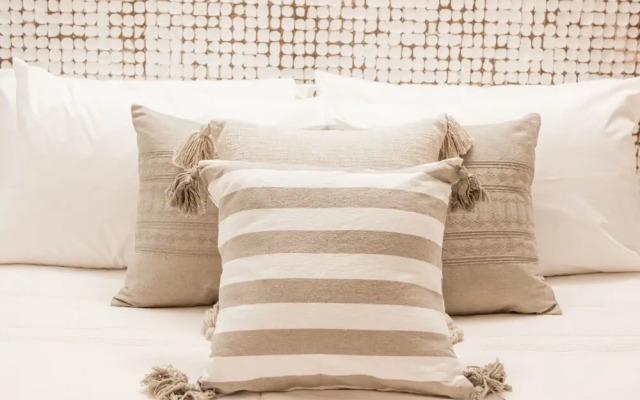 Bajo Cielo 107 By Lockey