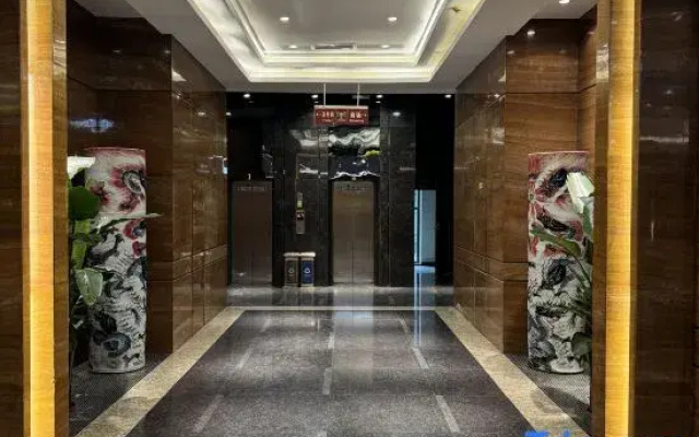 Yuanjia Homestay (Jixiangcun Subway Station)