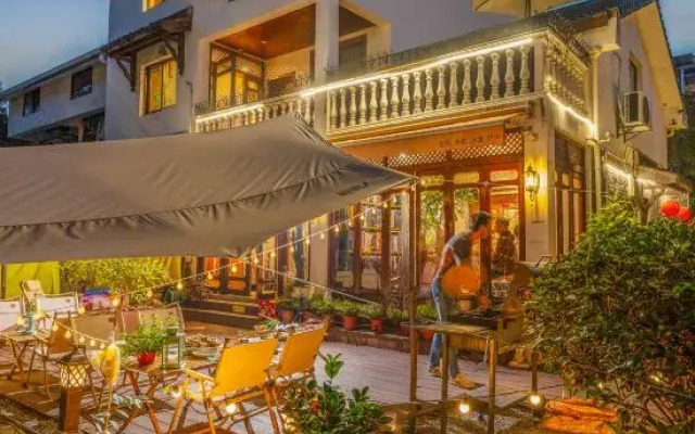 West Lake Yuexi • Garden Homestay (Qingzhiwu Branch)