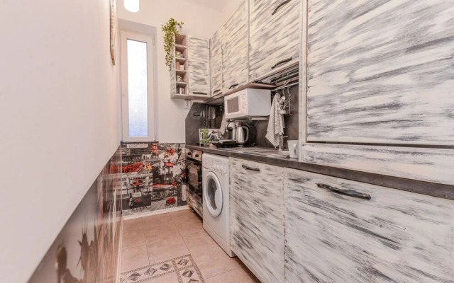 FM Deluxe 2-BDR Apartment - DOM