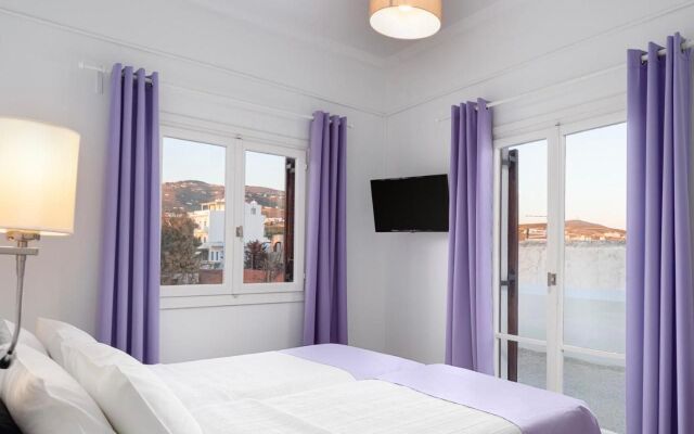 Venus Minimal Hotel