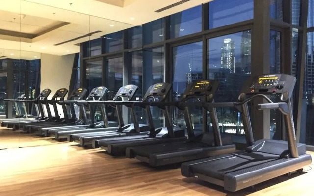 Beautiful One Bedroom In Burj Residence 4