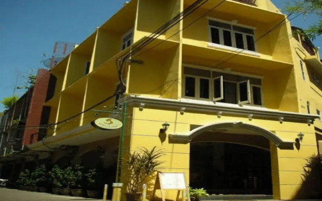 Siam Classic Hostel