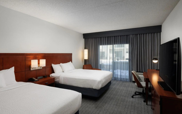 Courtyard by Marriott Denver Central Park