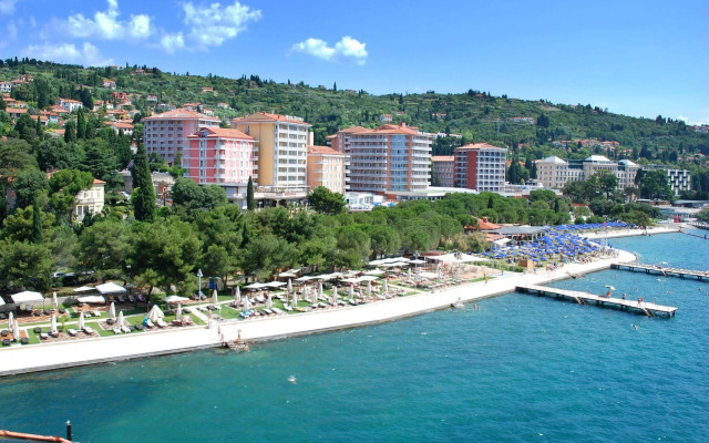 Wellness Hotel Apollo – Lifeclass Hotels & Spa, Portorož