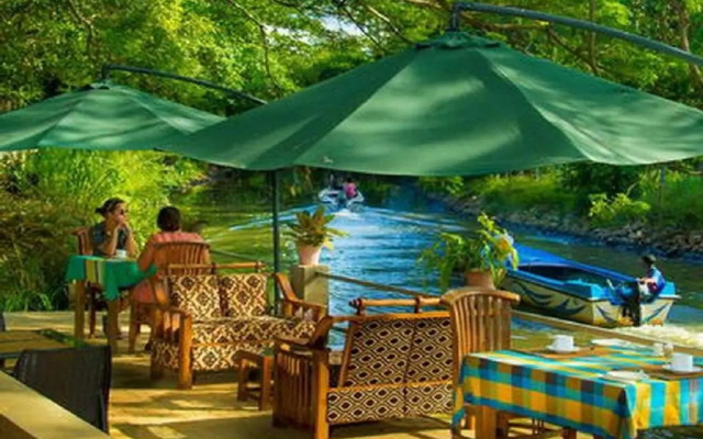 Guesthouse Serendib Village