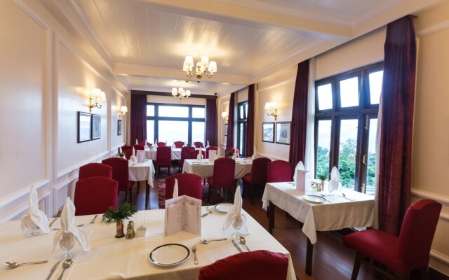The Elgin Mount Pandim, Pelling