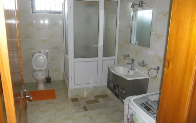 House With 4 Bedrooms in Mont Choisy, With Private Pool, Enclosed Gard