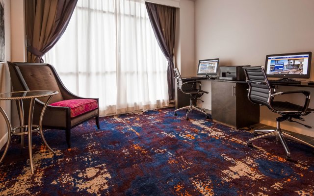 Best Western Plus New Richmond Inn & Suites