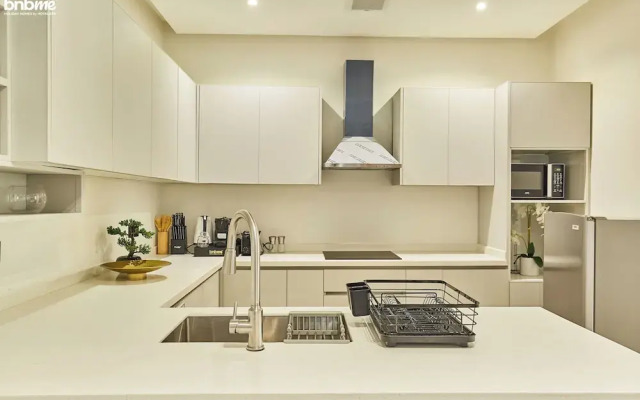bnbmehomes-Top APT nr Kingdom Tower-B11