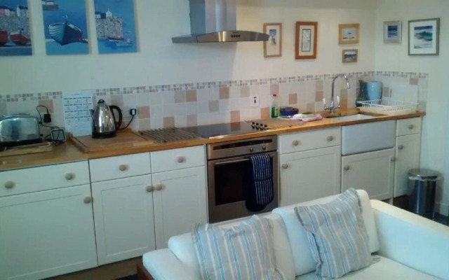 Harbourside Cottage