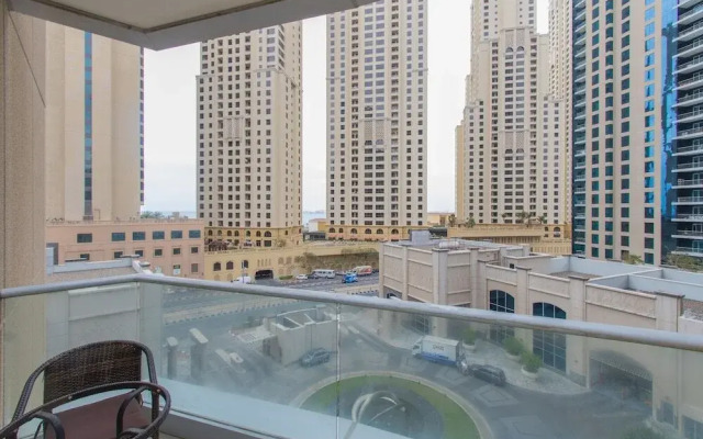 Aurora Tower by Driven Holiday Homes