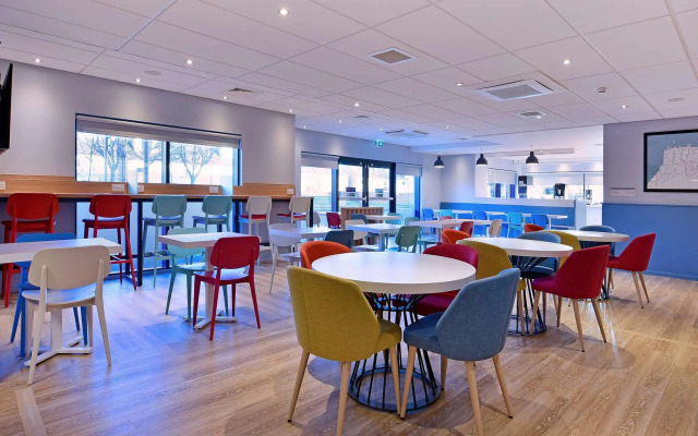 Travelodge Edinburgh Park