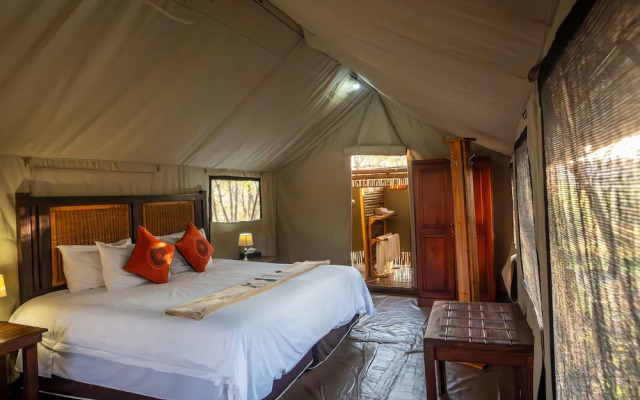 Buffalo Rock Tented Camp