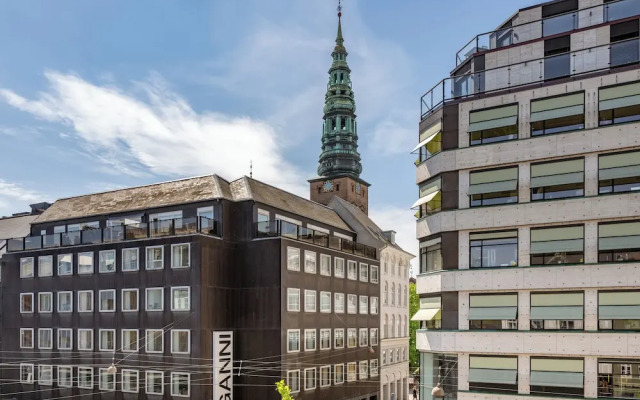 Sanders Regent Bright Apartment in City Center