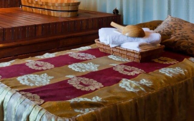Cohere Hotel
