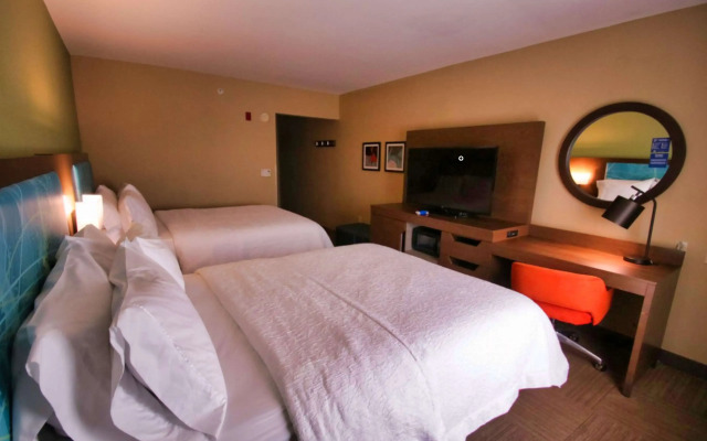 Hampton Inn & Suites Jacksonville - Beach Blvd/Mayo Clinic