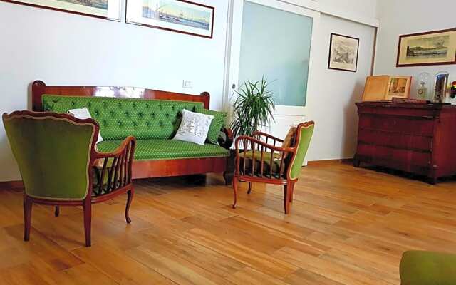 Lo Specchio Dei Papiri