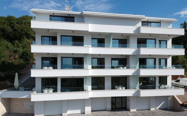 Modena Maris Apartments