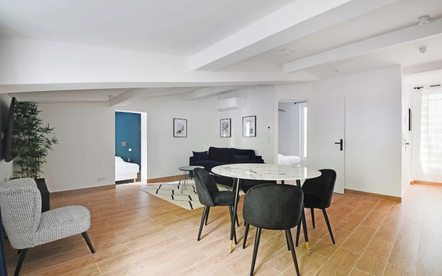 Refreshing 2bd/6p Apartment - 18th ard