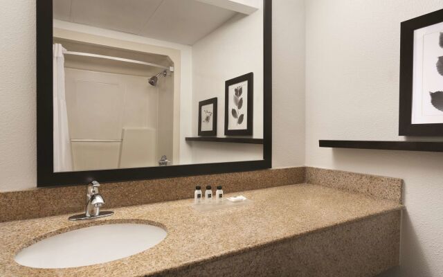 Spark by Hilton Florence North I-95, SC