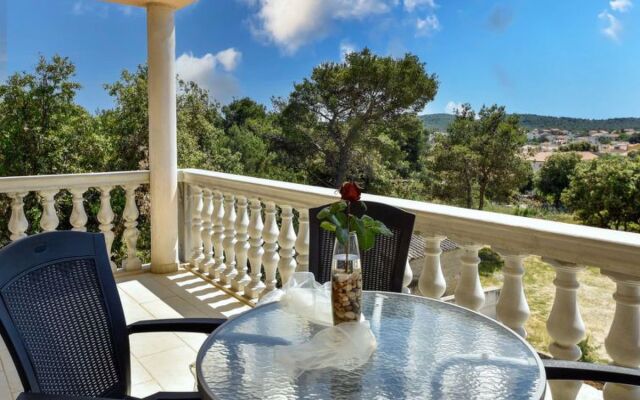 Apartment Milin Murter/Jezera 11983