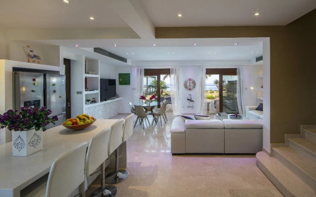 Protaras El Greco Seafront Villa, Greco Mare
