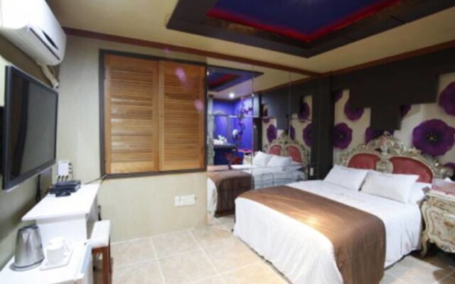 Songdo Goodstay Queen Motel