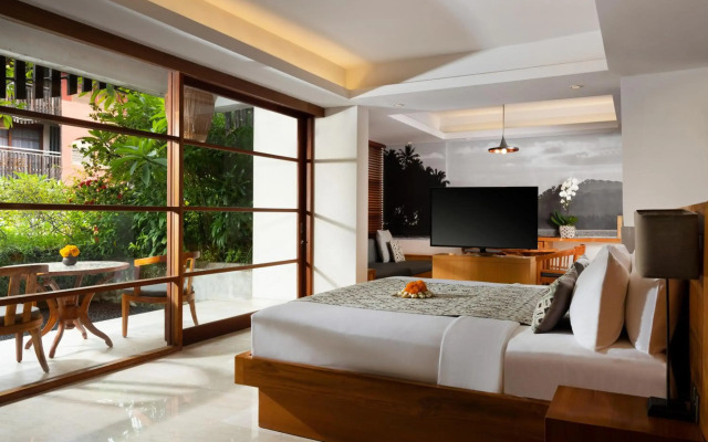 Amnaya Resort Kuta