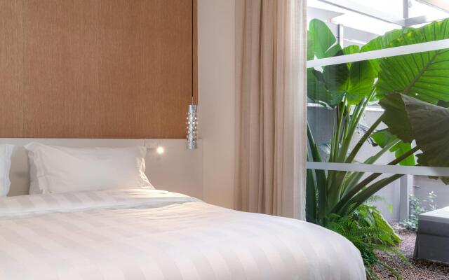 One Bedroom Apartment with Outdoor Jacuzzi