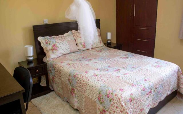 Chrinas Guest House