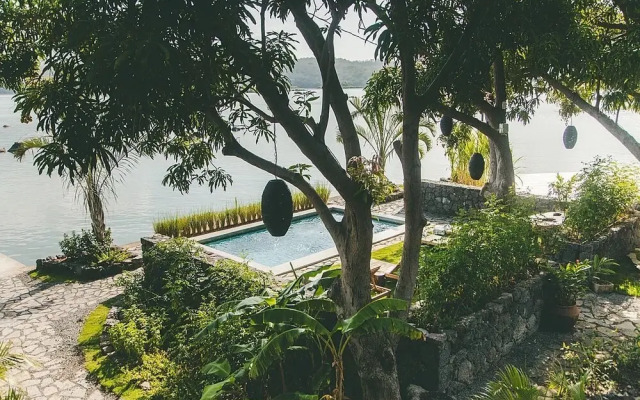 Isleta El Espino Ecolodge