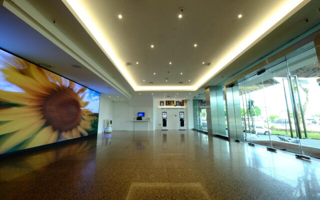 Kuching Park Hotel