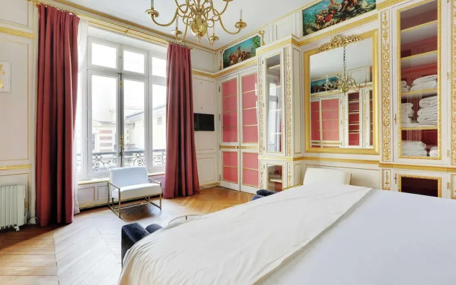 Exceptional Property - 4br/12p - Parc Monceau